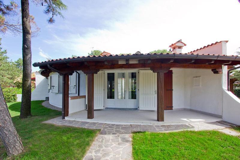 Villa Rose لينانو سابيادورو المظهر الخارجي الصورة